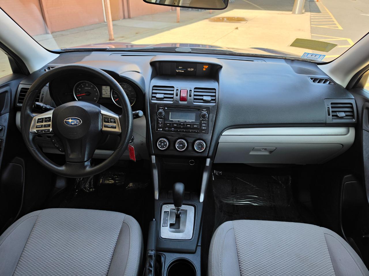 Subaru Forester 4dr CVT 2.5i PZEV 2015