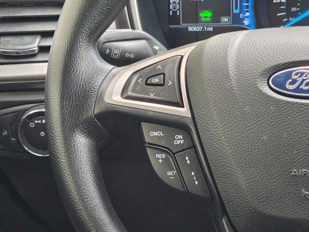 Ford Fusion Hybrid SE FWD 2019