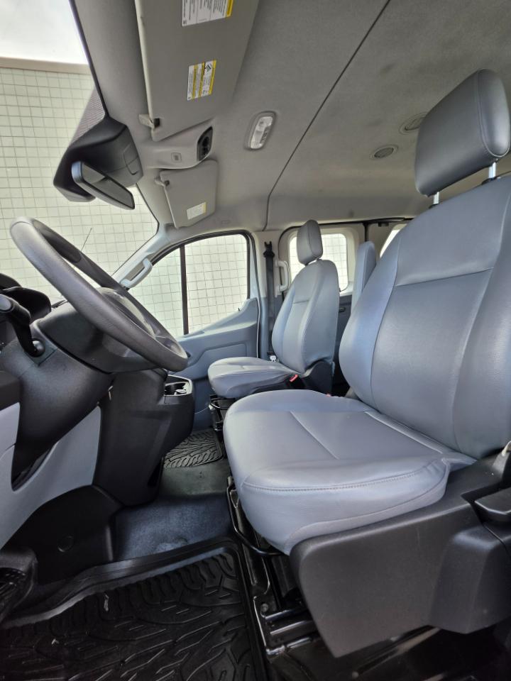 Ford Transit Passenger Wagon T-350 148" Low Roof XLT Swing-Out RH Dr 2018
