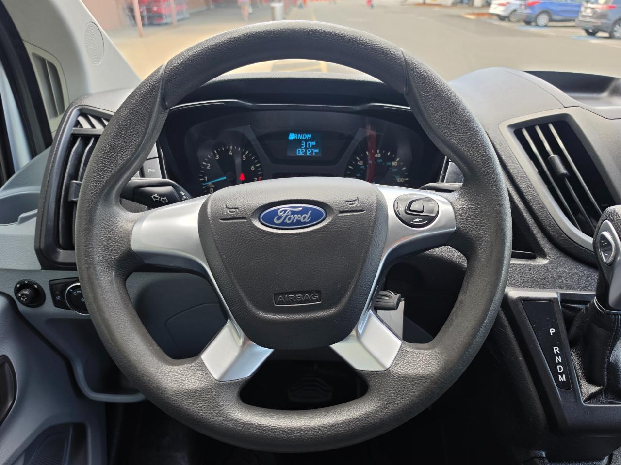Ford Transit Passenger Wagon T-350 148" Low Roof XLT Swing-Out RH Dr 2018
