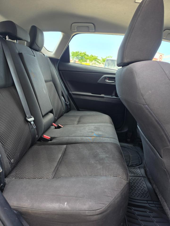 Toyota Corolla iM Manual (Natl) 2018