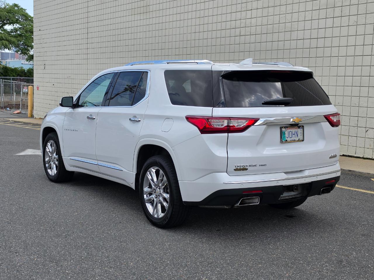 Chevrolet Traverse AWD 4dr High Country w/2LZ 2019