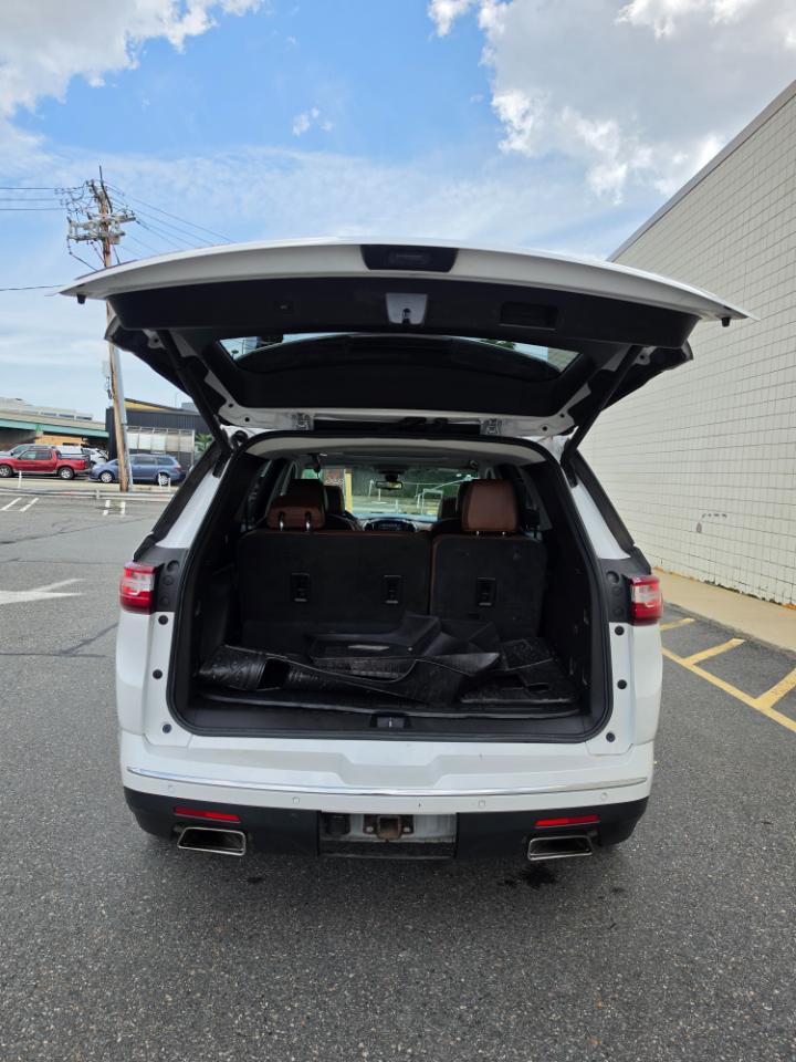 Chevrolet Traverse AWD 4dr High Country w/2LZ 2019