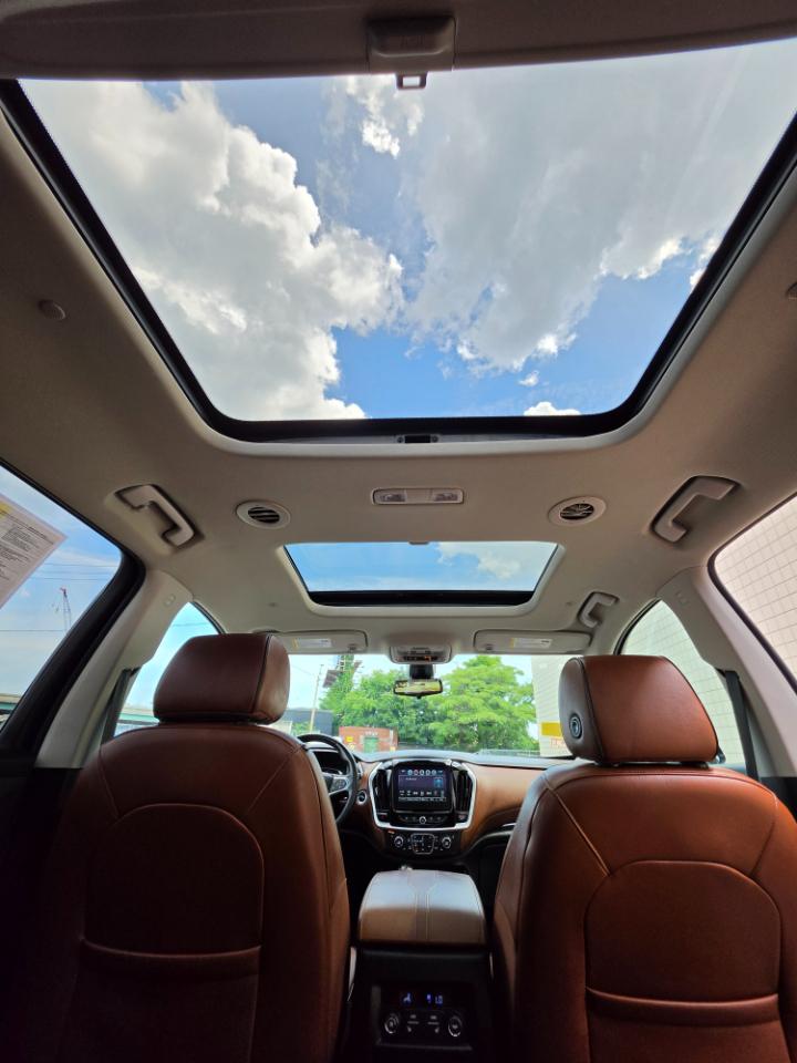 Chevrolet Traverse AWD 4dr High Country w/2LZ 2019