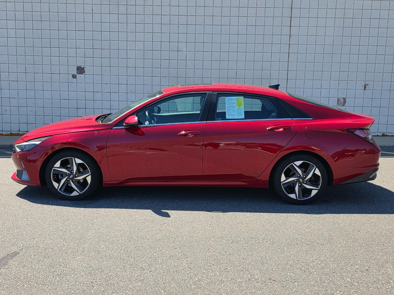 Hyundai Elantra Hybrid Limited DCT 2022