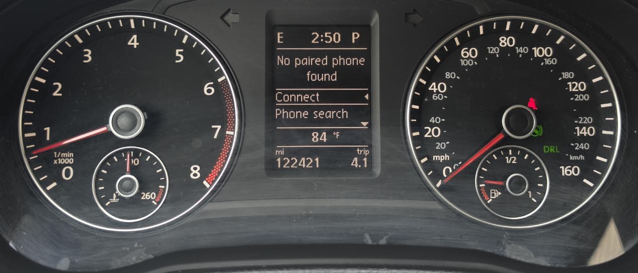 Volkswagen Passat 4dr Sdn 1.8T Auto SE w/Sunroof & Nav PZEV 2014