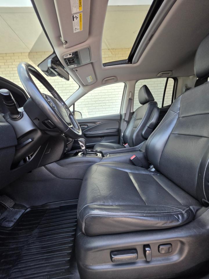 Honda Ridgeline RTL-E 4x4 Crew Cab 5.3' Bed 2017