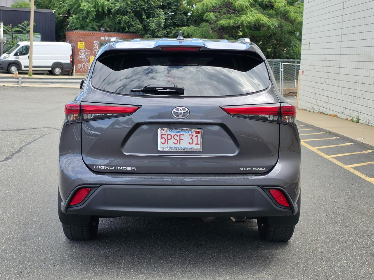 Toyota Highlander Platinum AWD (Natl) 2023