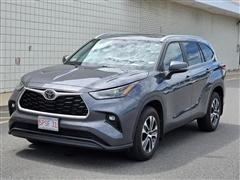 2023 Toyota Highlander 