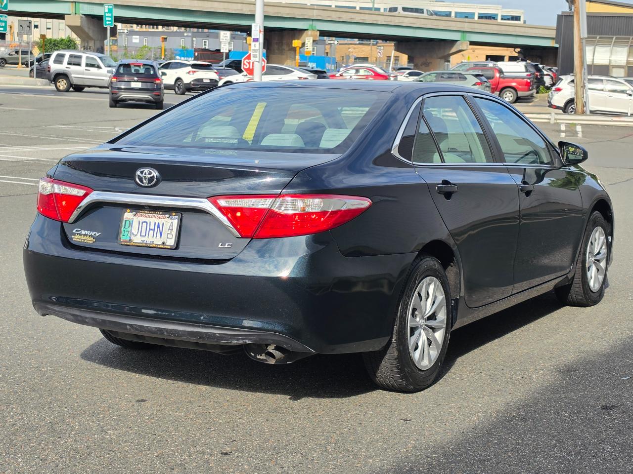 Toyota Camry XLE Auto (Natl) 2017