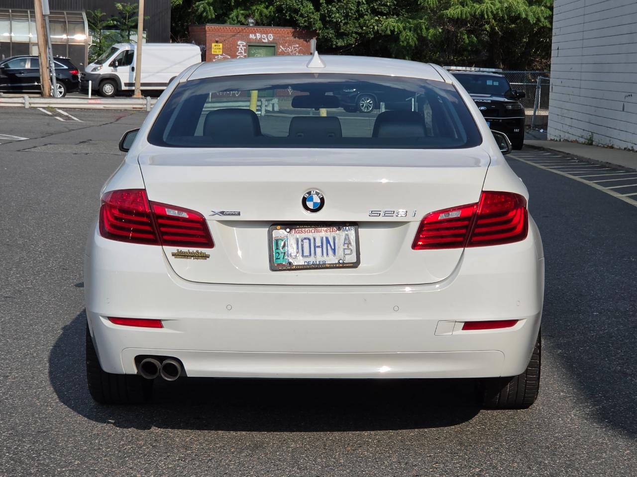 BMW 5 Series 4dr Sdn 528i xDrive AWD 2015