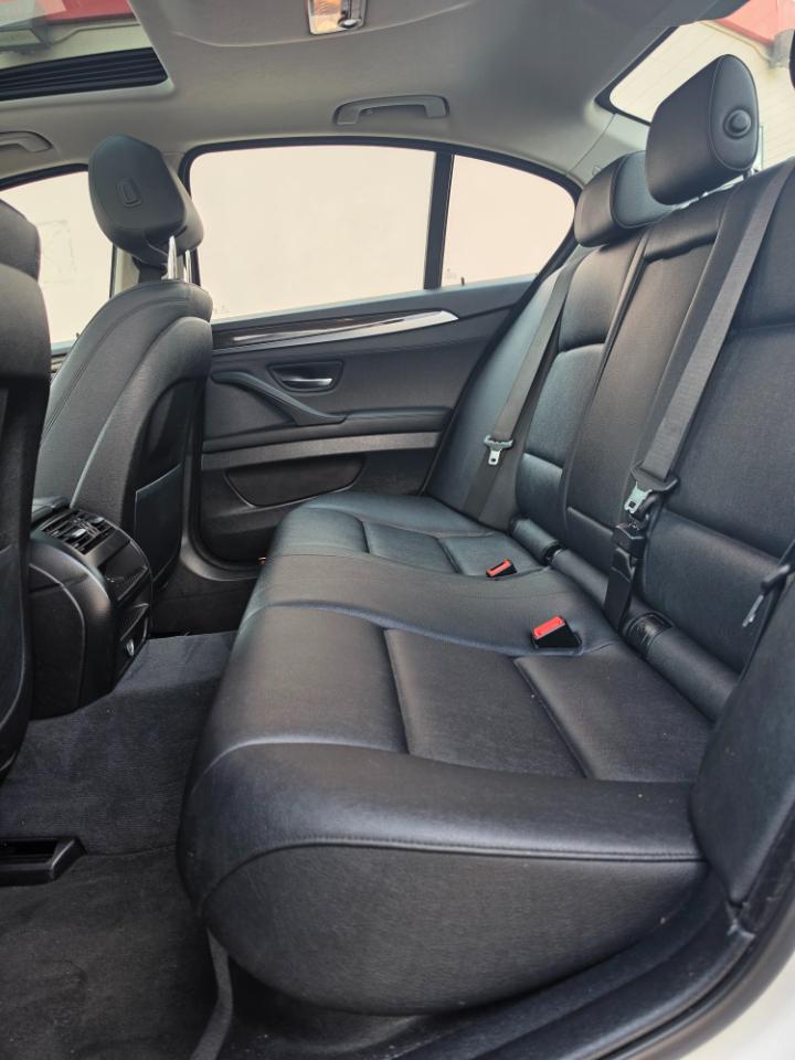 BMW 5 Series 4dr Sdn 528i xDrive AWD 2015
