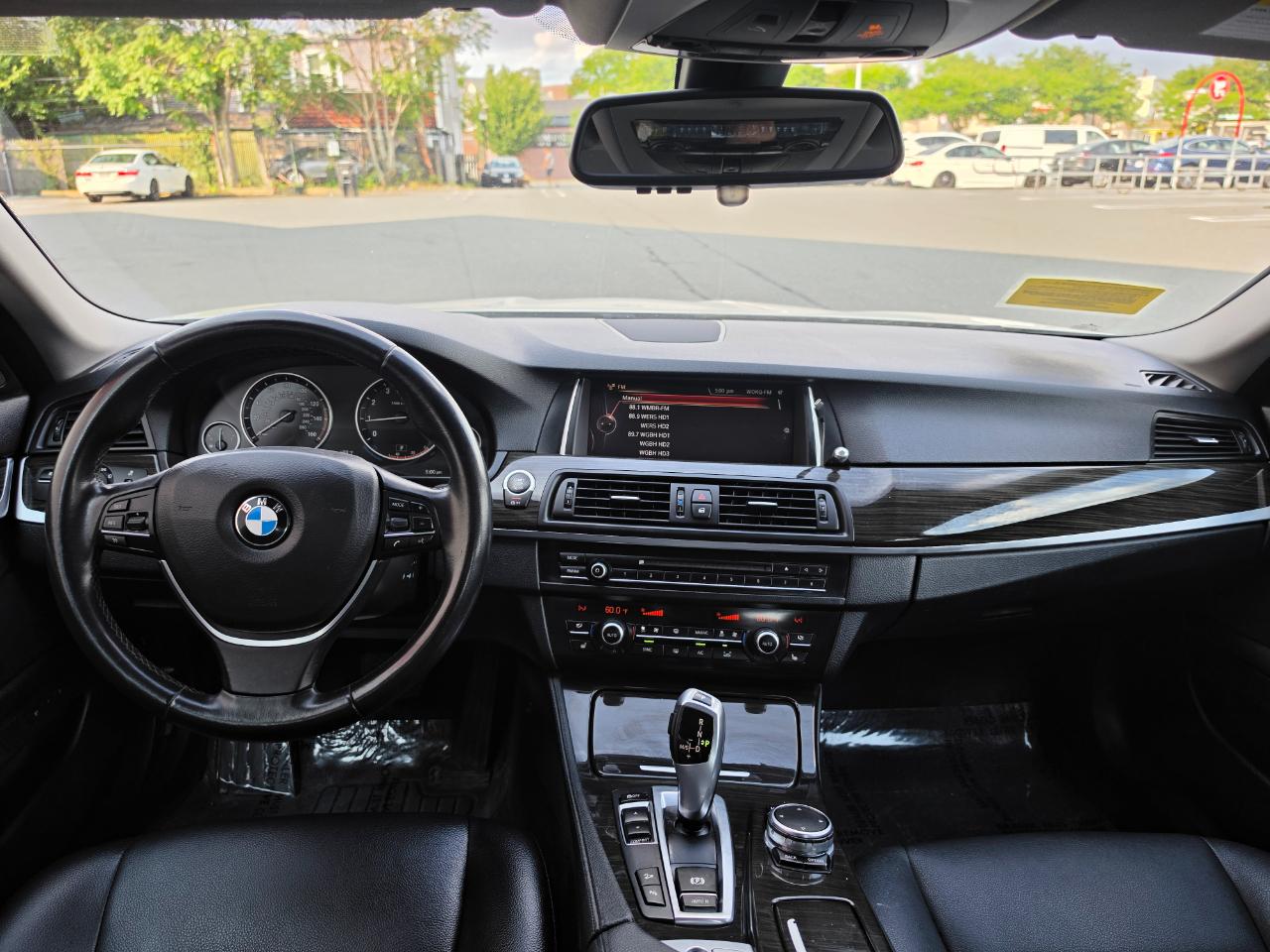 BMW 5 Series 4dr Sdn 528i xDrive AWD 2015