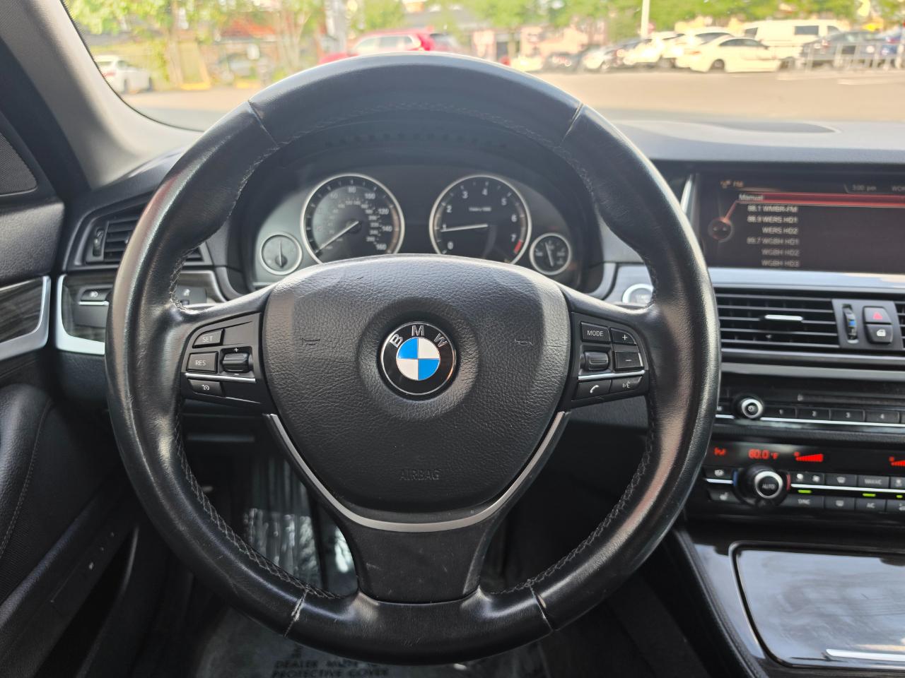 BMW 5 Series 4dr Sdn 528i xDrive AWD 2015