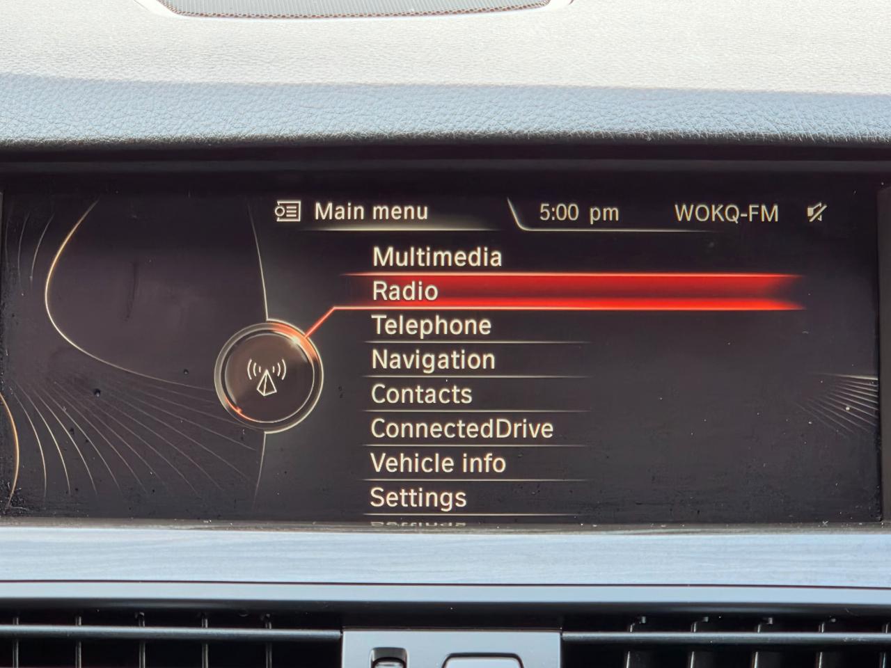 BMW 5 Series 4dr Sdn 528i xDrive AWD 2015