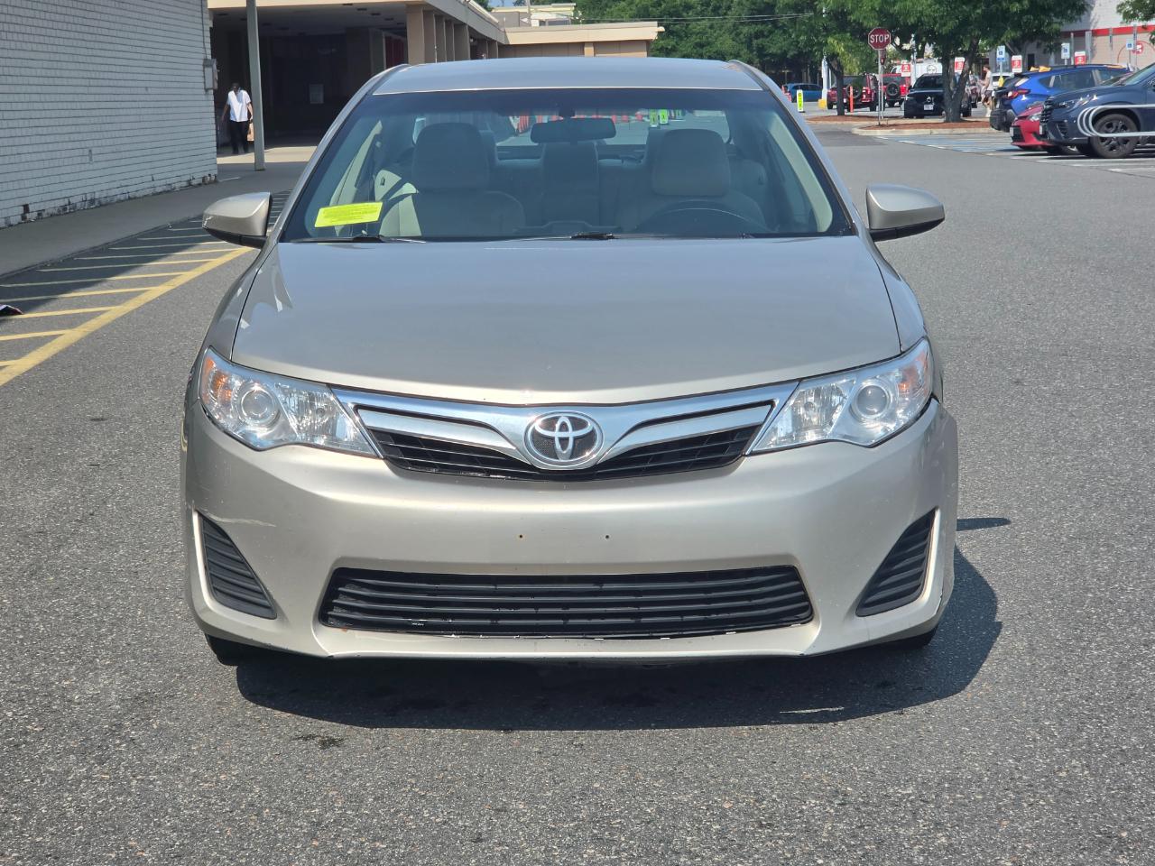 Toyota Camry 2014.5 4dr Sdn I4 Auto SE Sport (Natl) 2014