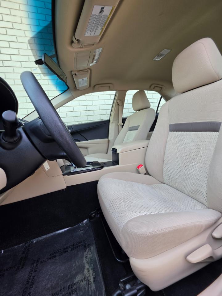Toyota Camry 2014.5 4dr Sdn I4 Auto SE Sport (Natl) 2014