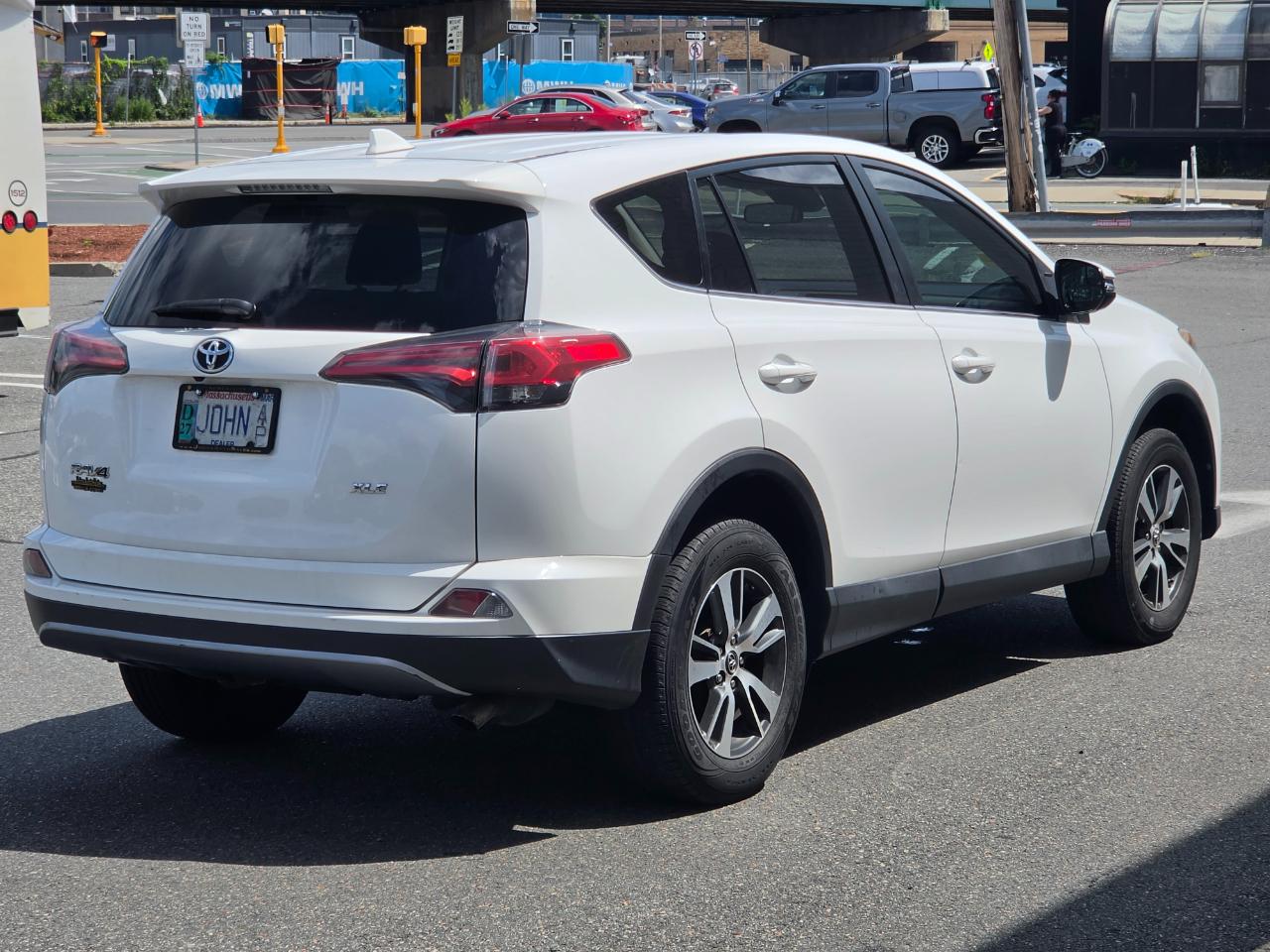 Toyota RAV4 Adventure FWD (Natl) 2018