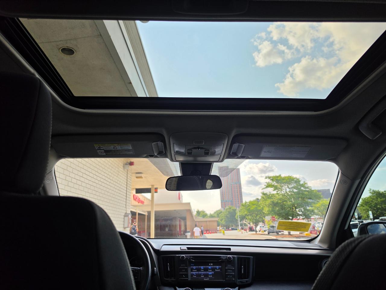 Toyota RAV4 Adventure FWD (Natl) 2018