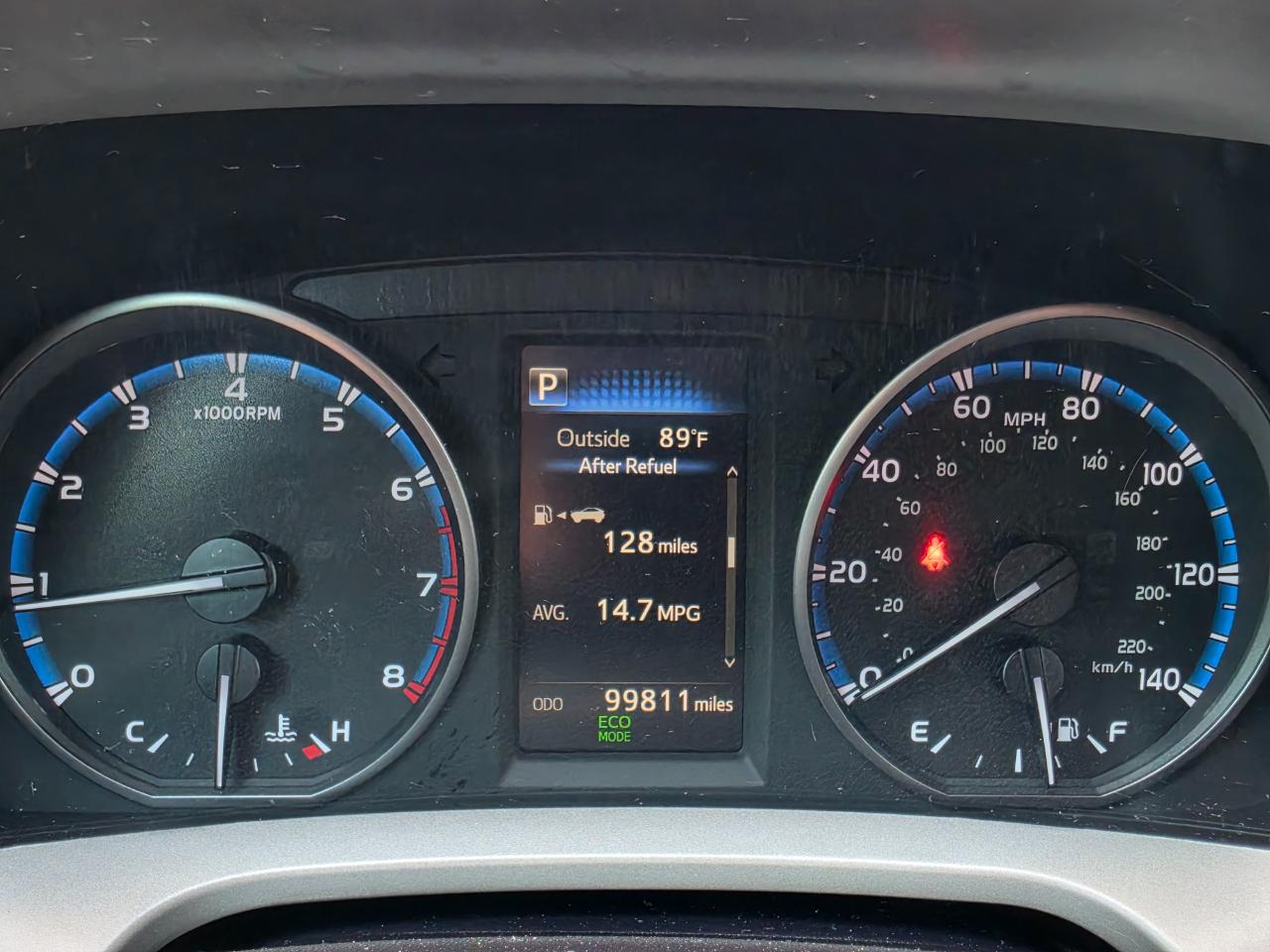 Toyota RAV4 Adventure FWD (Natl) 2018