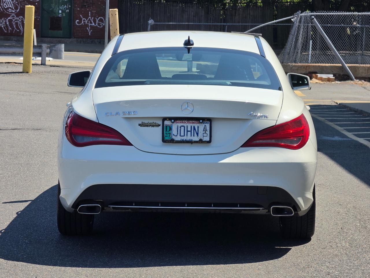 Mercedes-Benz CLA-Class 4dr Sdn CLA 250 4MATIC 2014
