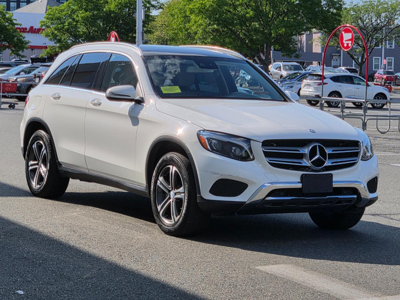 Mercedes-Benz GLC 4MATIC 4dr GLC 300 2016