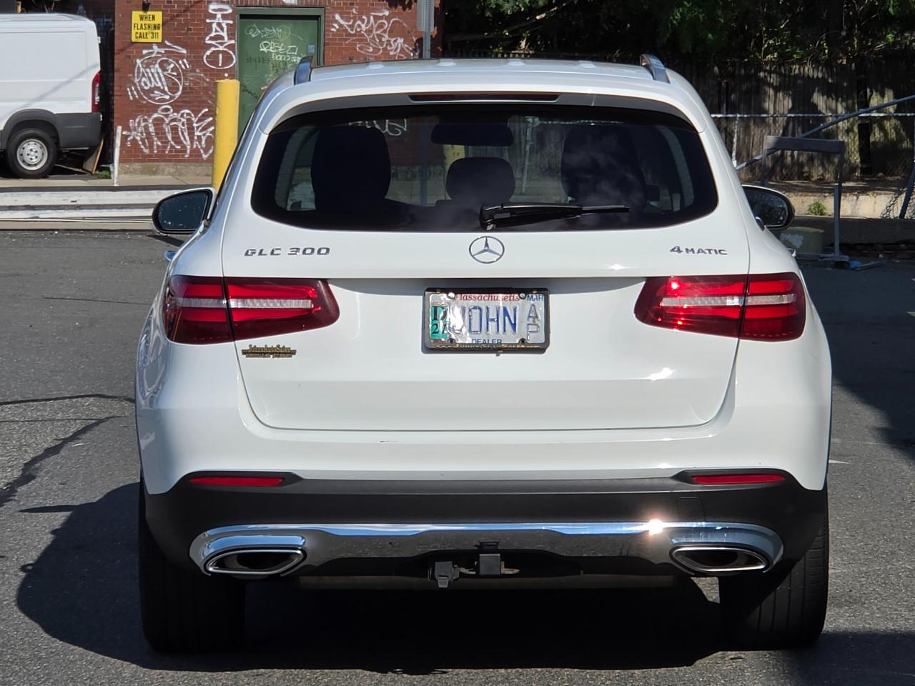 Mercedes-Benz GLC 4MATIC 4dr GLC 300 2016
