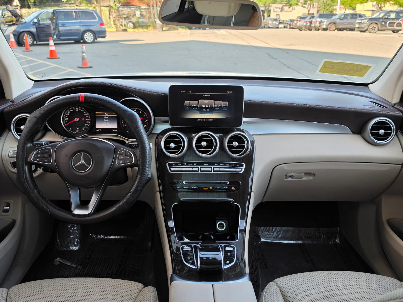 Mercedes-Benz GLC 4MATIC 4dr GLC 300 2016
