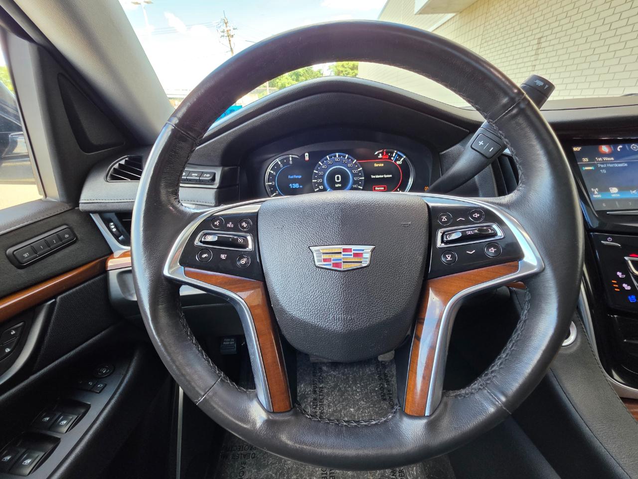 Cadillac Escalade 2WD 4dr Luxury 2019