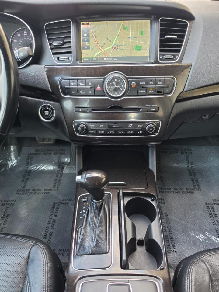 Kia Cadenza 4dr Sdn Premium 2016