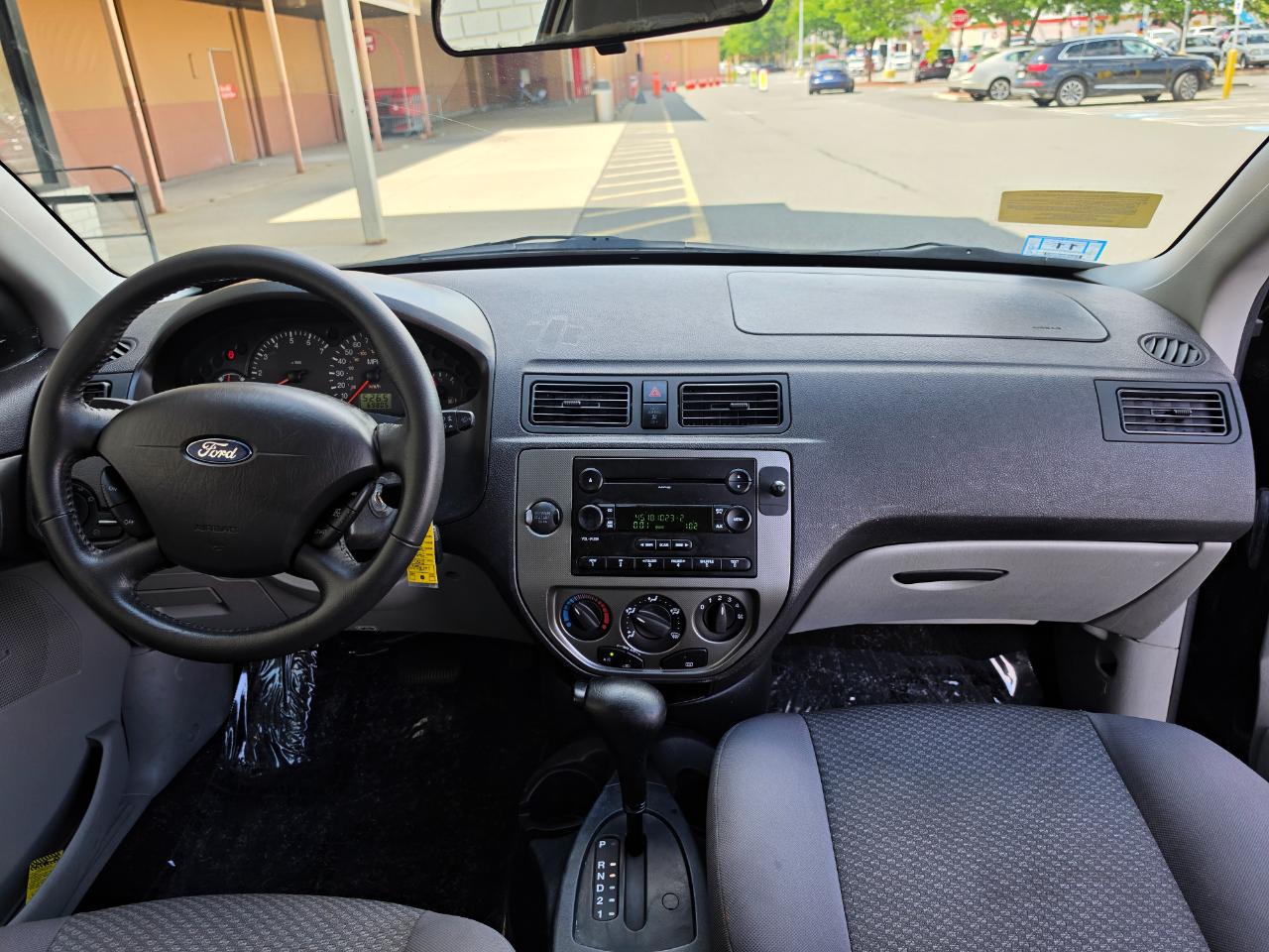 Ford Focus 3dr Cpe ZX3 SES 2006