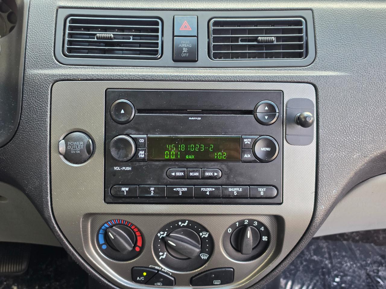 Ford Focus 3dr Cpe ZX3 SES 2006
