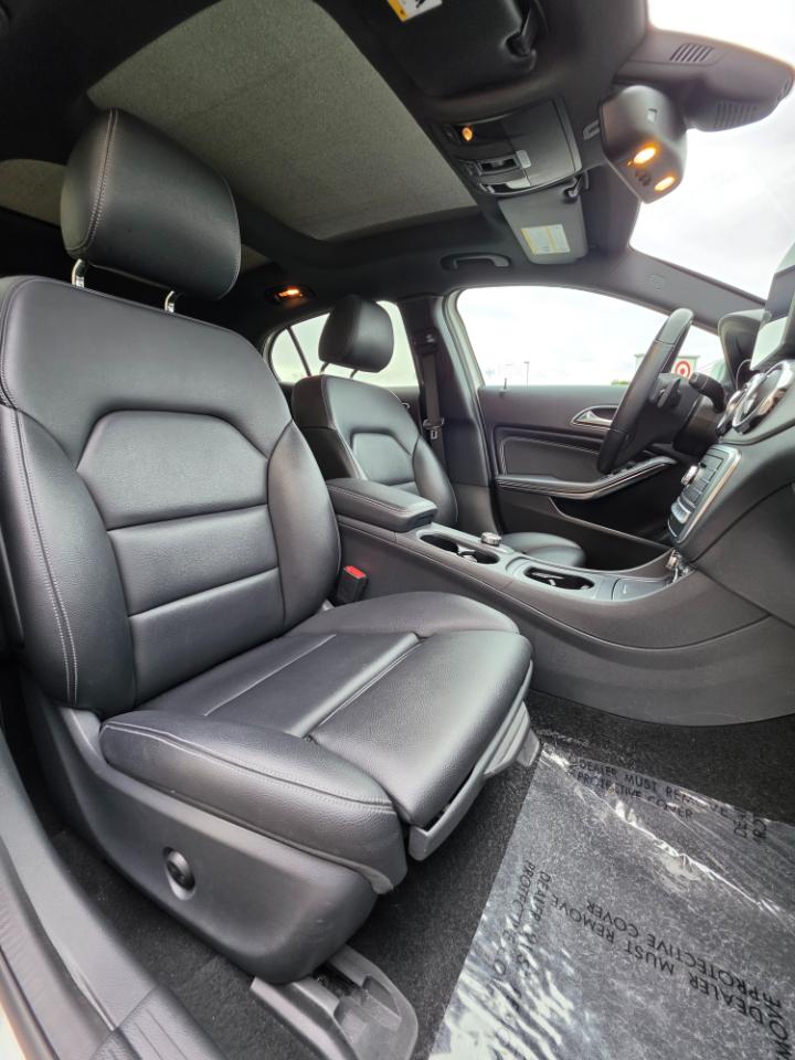 Mercedes-Benz GLA GLA 250 4MATIC SUV 2019