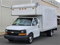 2004 Chevrolet Express Commercial Cutaway 
