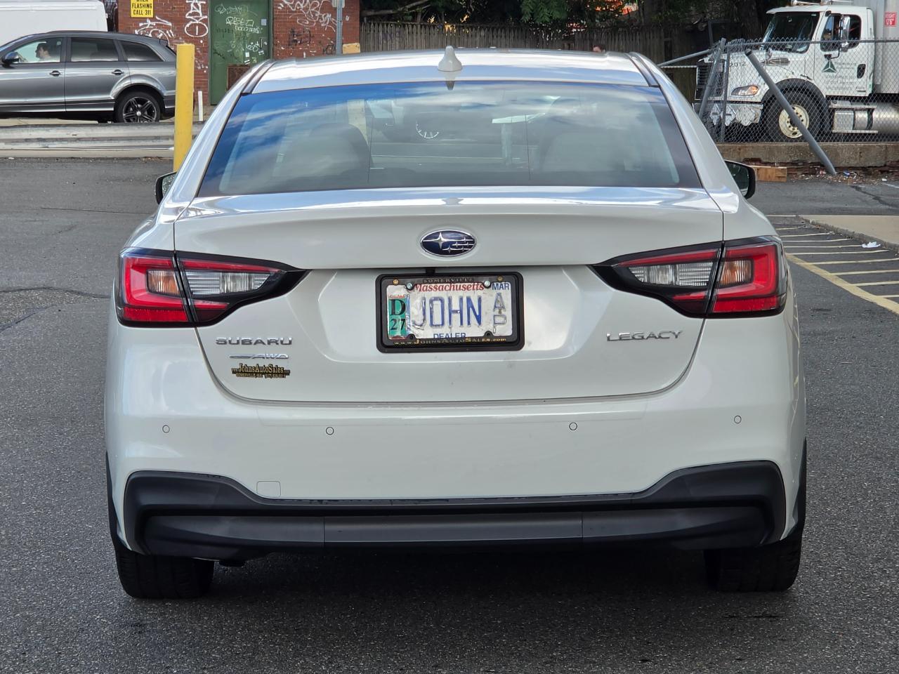 Subaru Legacy Limited CVT 2021