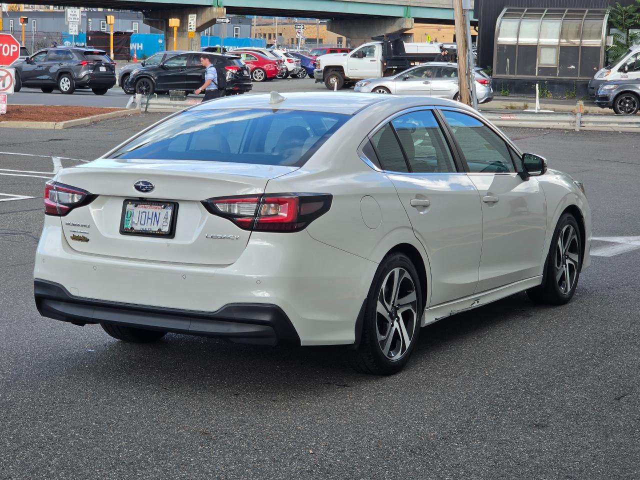 Subaru Legacy Limited CVT 2021