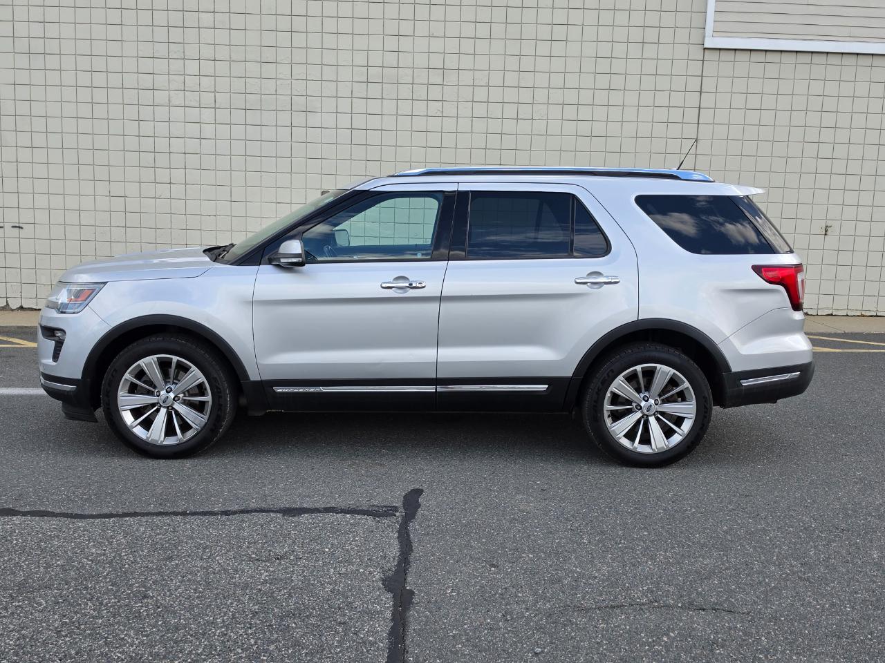 Ford Explorer Limited 4WD 2019