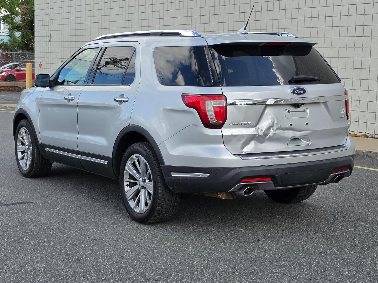 Ford Explorer Limited 4WD 2019