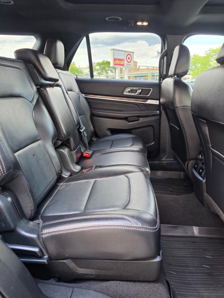 Ford Explorer Limited 4WD 2019