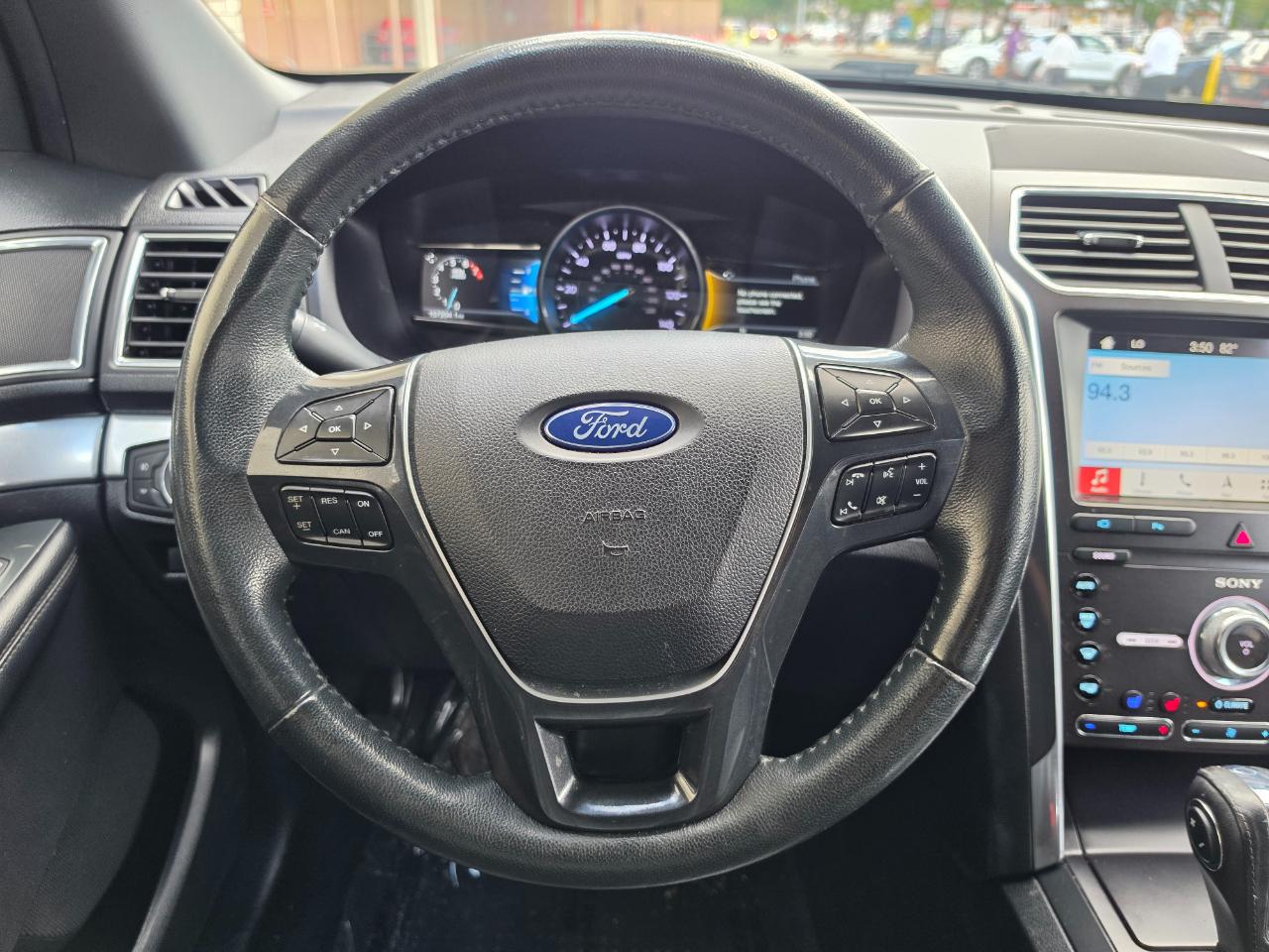 Ford Explorer Limited 4WD 2019