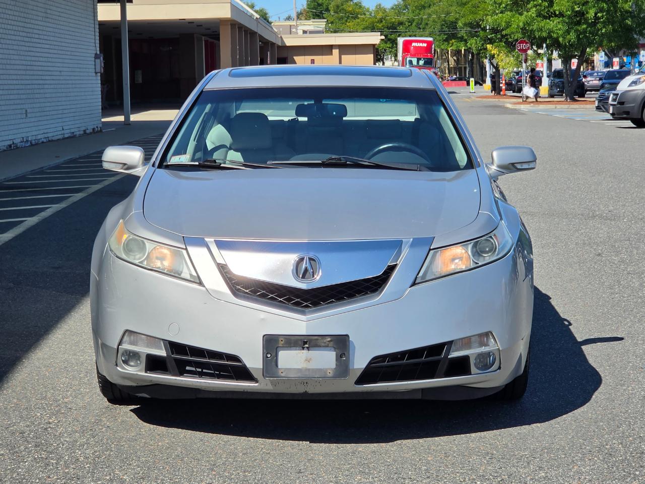Acura TL 4dr Sdn Auto SH-AWD Tech 2010