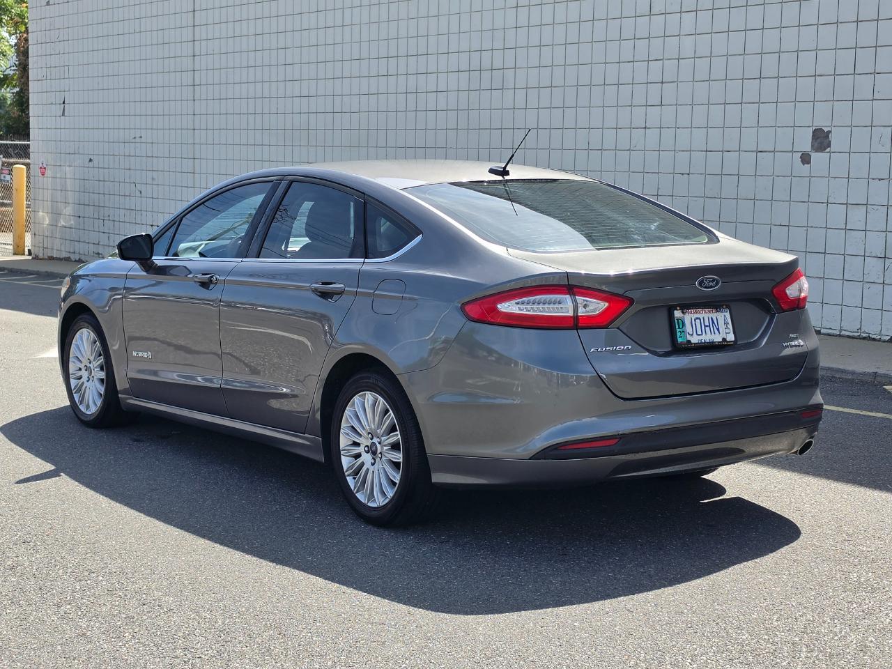 Ford Fusion 4dr Sdn SE Hybrid FWD 2014
