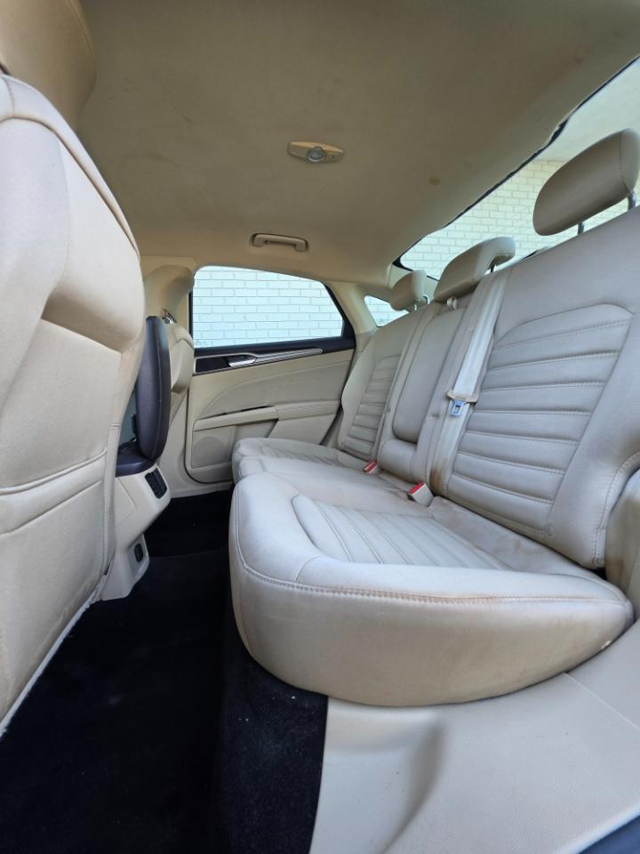 Ford Fusion 4dr Sdn SE Hybrid FWD 2014