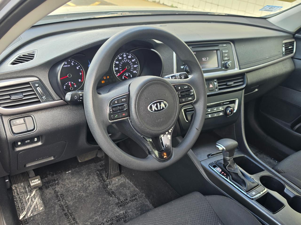 Kia Optima 4dr Sdn LX 2016