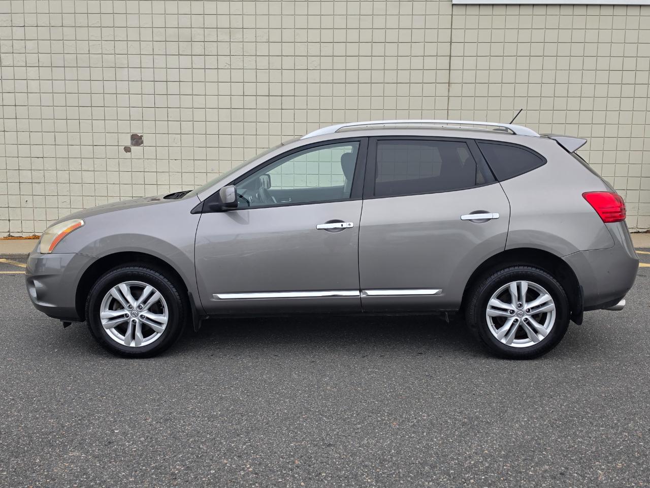 Nissan Rogue AWD 4dr SV 2013