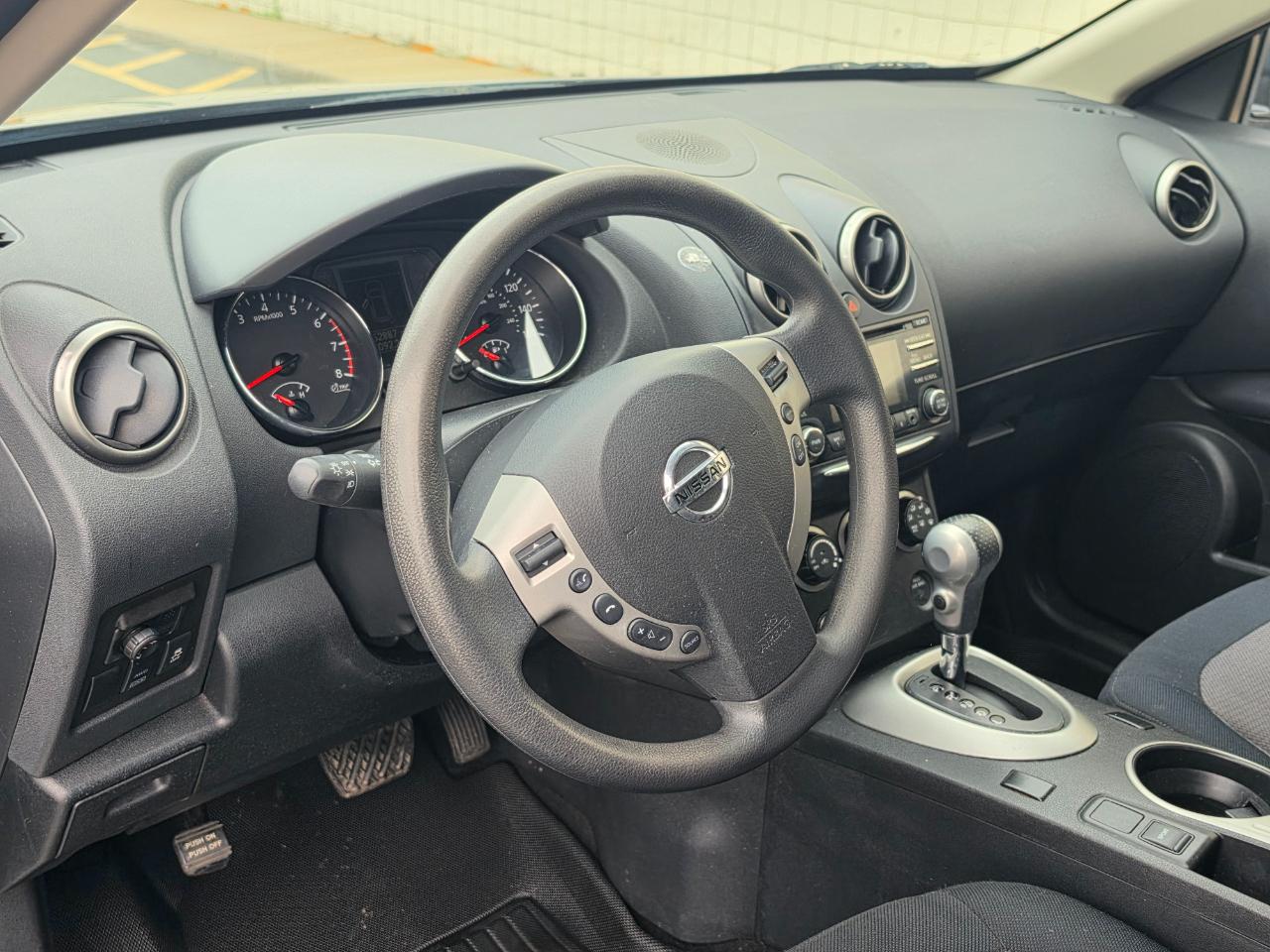 Nissan Rogue AWD 4dr SV 2013