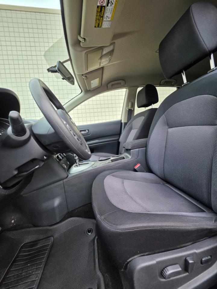 Nissan Rogue AWD 4dr SV 2013