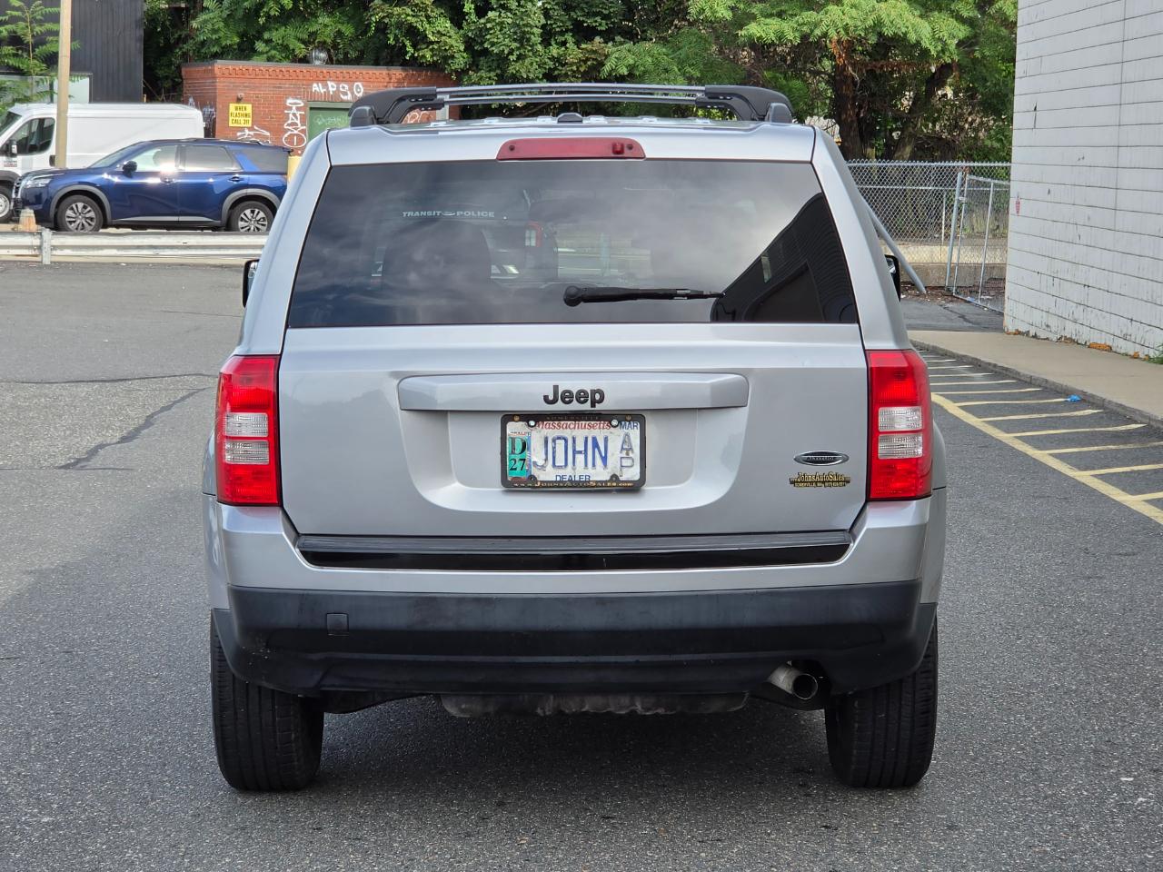 Jeep Patriot FWD 4dr Altitude 2014