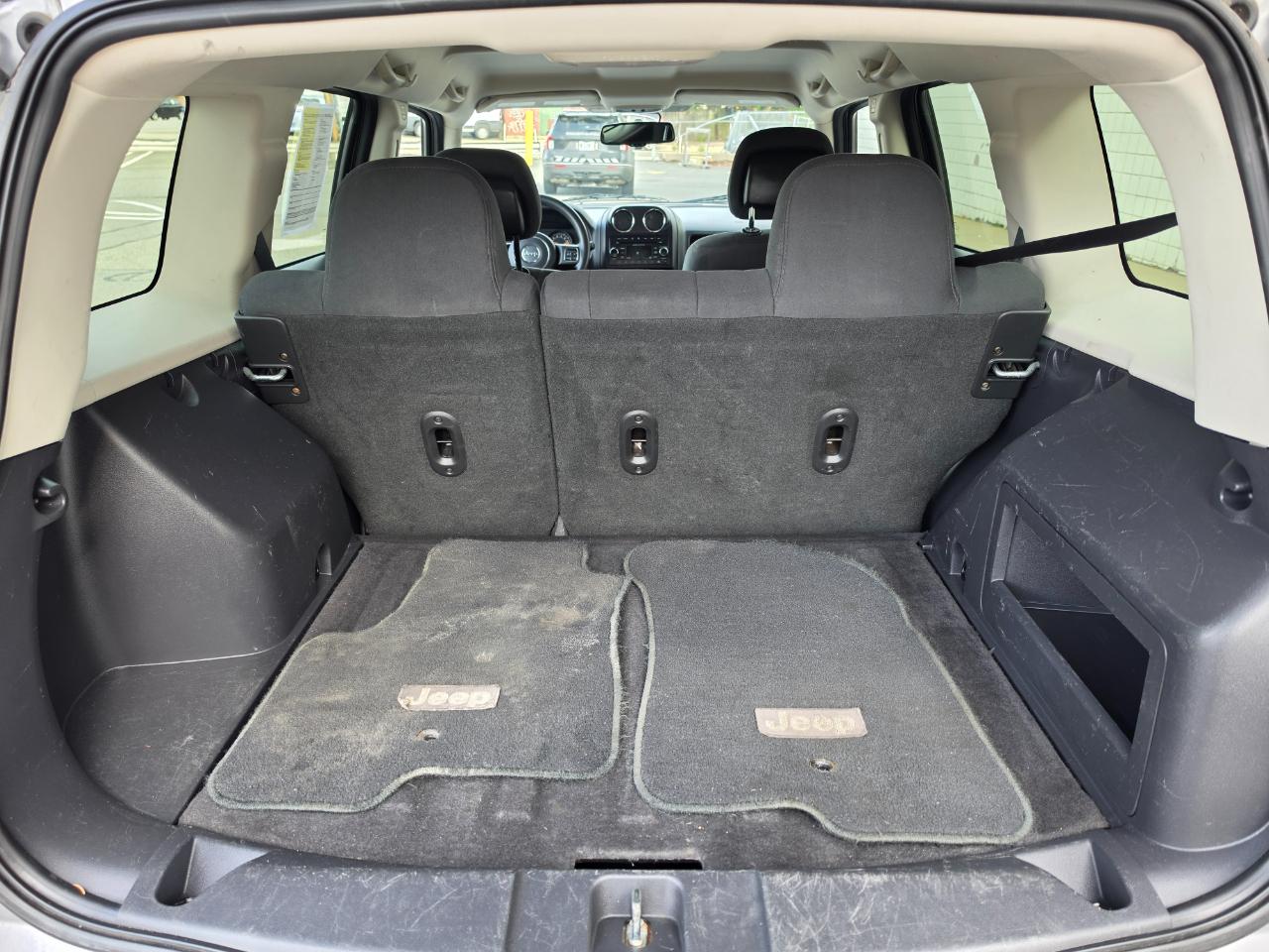 Jeep Patriot FWD 4dr Altitude 2014