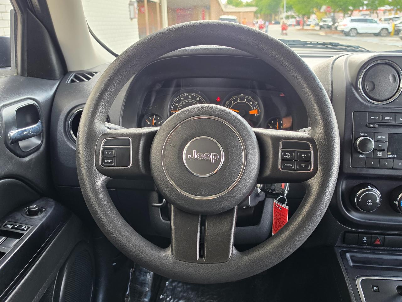 Jeep Patriot FWD 4dr Altitude 2014